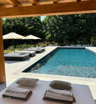 Formello Resort | 200 m² Resort ∙ 3 bedrooms ∙ 6 guests