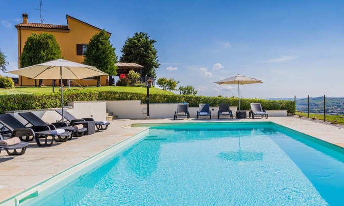 Corinaldo Villa | 220 m² Villa ∙ 4 bedrooms ∙ 10 guests