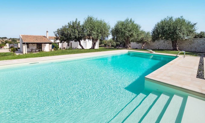 Rosolini Villa | 220 m² Villa ∙ 5 bedrooms ∙ 10 guests