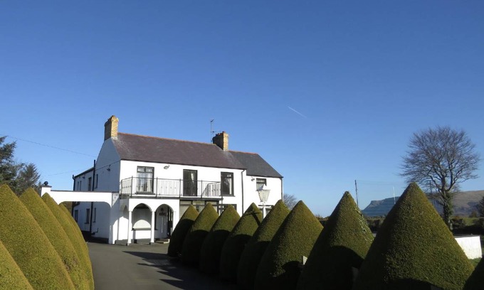 Cushendall Bed & Breakfast | 24 m² Bed and breakfast ∙ 127 guests