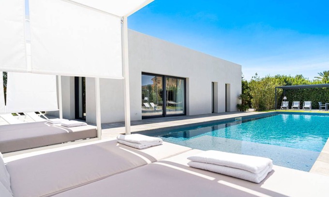 Carrozziere Villa | 240 m² Villa ∙ 6 bedrooms ∙ 12 guests