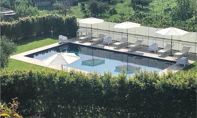 Fleri House | 270 m² House ∙ 4 bedrooms ∙ 12 guests