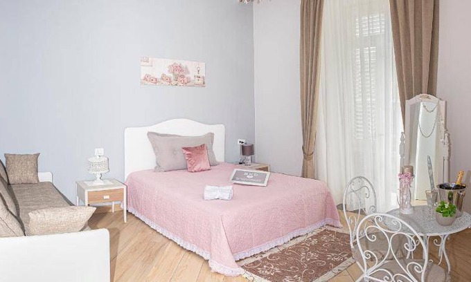 Pompei Bed & Breakfast | 28 m² Bed and breakfast ∙ 4 guests