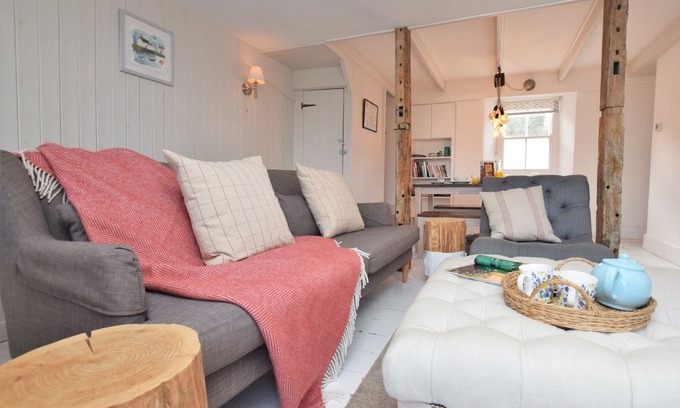 Polruan Cabin | 3 bedroom Cottage in Polruan - PC051