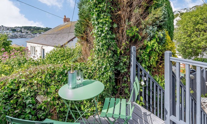 Polruan House | 3 bedroom House in Polruan - PC012