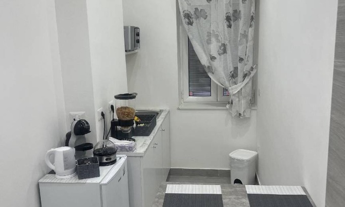 Naples City Centre Apartment | 30 m² Apartment ∙ 4 guests