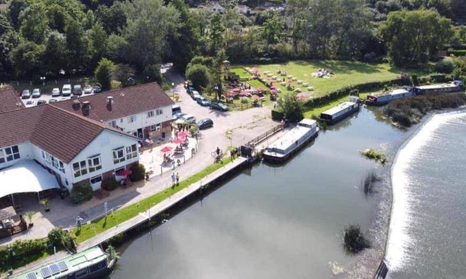 Saltford House | 30 m² Motel ∙ 127 guests