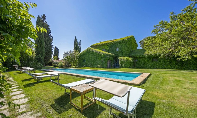 Tarquinia Villa | 320 m² Villa ∙ 6 bedrooms ∙ 12 guests