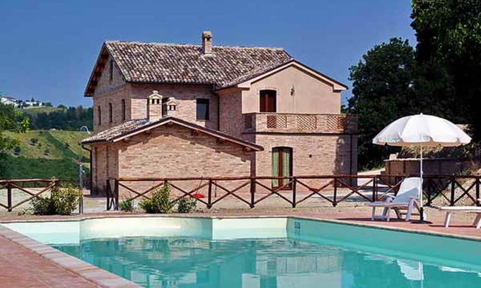 Belmonte Piceno House | 350 m² House ∙ 5 bedrooms ∙ 10 guests