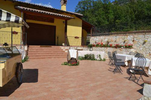 San Pio delle Camere House | 36 m² Farmhouse ∙ 4 guests