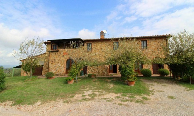 Torrita di Siena Villa | 370 m² Villa ∙ 7 bedrooms ∙ 15 guests