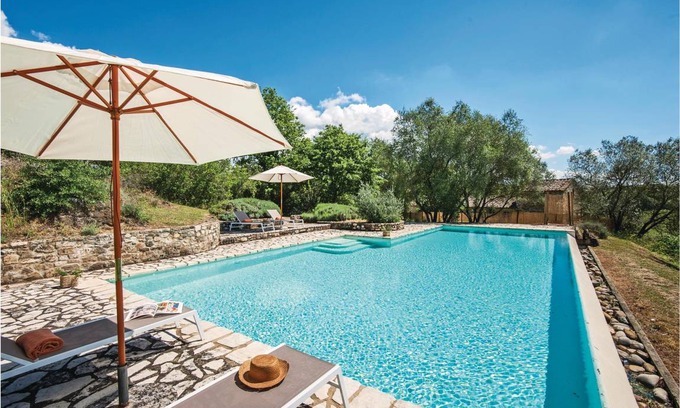 Lilliano House | 400 m² House ∙ 5 bedrooms ∙ 10 guests