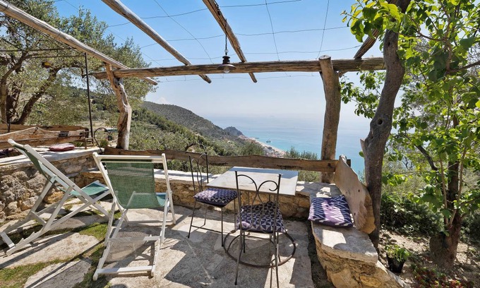 Varigotti Apartment | 45 m² Apartment ∙ 1 bedroom ∙ 4 guests