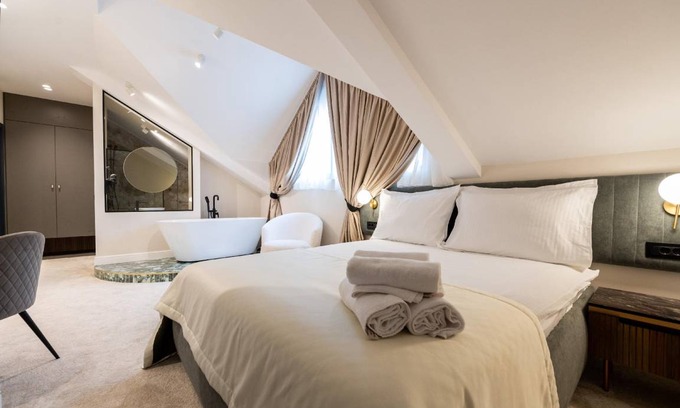 Skadarlija Hotel | 45 m² Hotel ∙ 127 guests