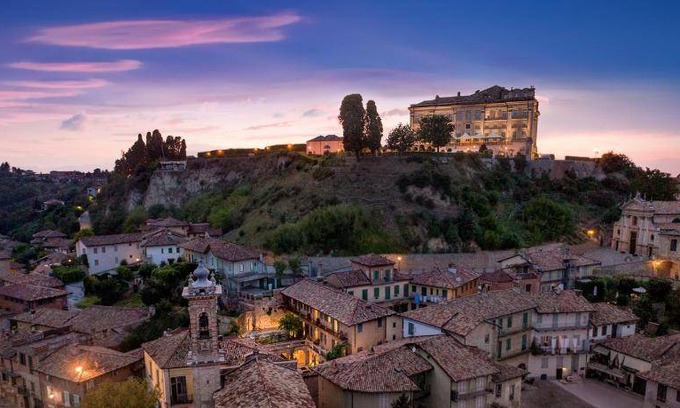 Guarene Bed & Breakfast | 50 m² Bed and breakfast ∙ 4 guests