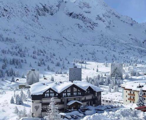Passo del Tonale Bed & Breakfast | 50 m² Bed and breakfast ∙ 2 bedrooms ∙ 6 guests