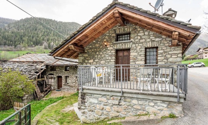 Ollomont Apartment | 55 m² Apartment ∙ 1 bedroom ∙ 3 guests