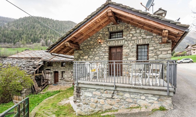 Ollomont House | 55 m² House ∙ 1 bedroom ∙ 3 guests