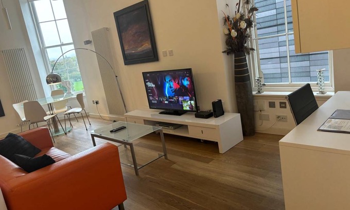 Laurieston Apartment | 67 m² Apartment ∙ 1 bedroom ∙ 3 guests
