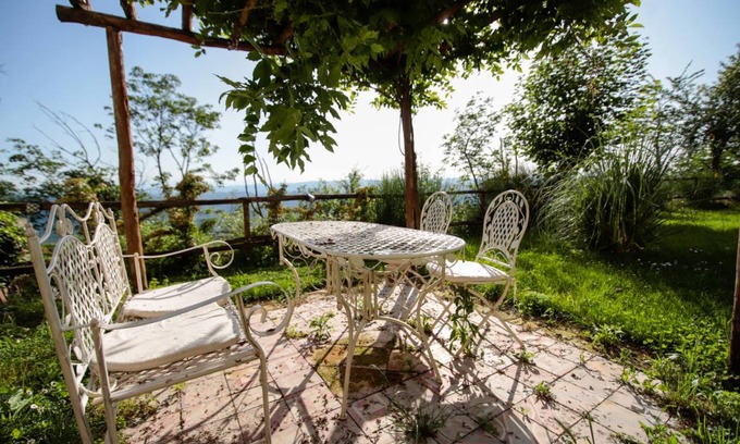 Ponzone Apartment | 70 m² Apartment ∙ 2 bedrooms ∙ 4 guests