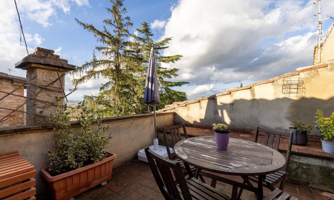 Certaldo Alto House | 70 m² House ∙ 1 bedroom ∙ 5 guests