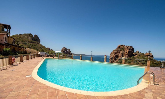 Nebida House | 70 m² House ∙ 2 bedrooms ∙ 4 guests
