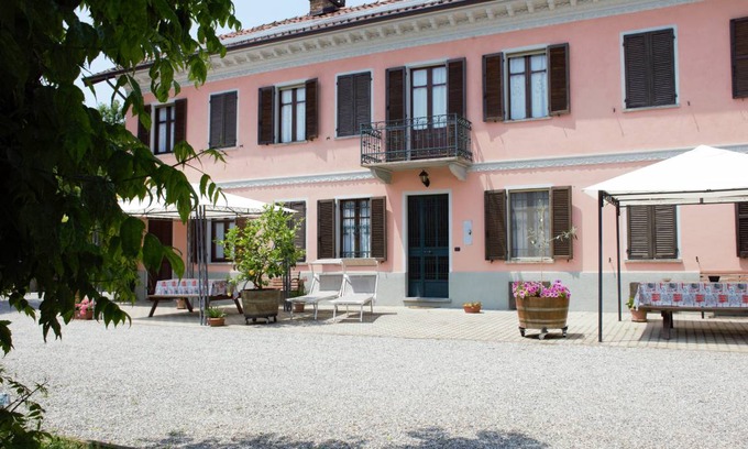 Castell'Alfero House | 70 m² House ∙ 2 bedrooms ∙ 5 guests
