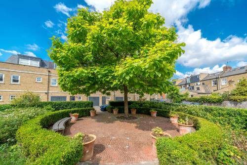 St. Mary's Park Apartment | 80 m² Apartment ∙ 2 bedrooms ∙ 5 guests
