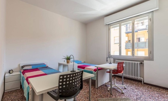 Savena Other | 80 m² Shared room ∙ 1 bedroom ∙ 1 guest
