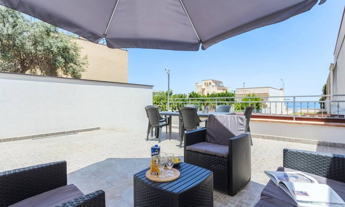 Palermo Villa | 80 m² Villa ∙ 2 bedrooms ∙ 5 guests