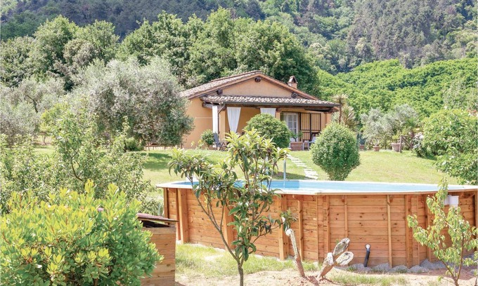Vicopelago House | 90 m² House ∙ 2 bedrooms ∙ 4 guests