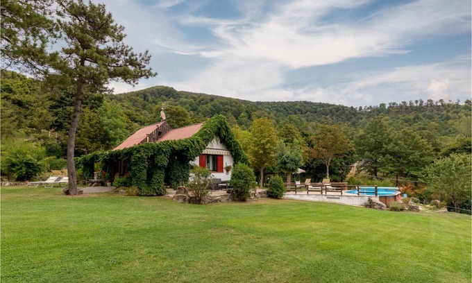 San Giustino House | 90 m² House ∙ 2 bedrooms ∙ 4 guests