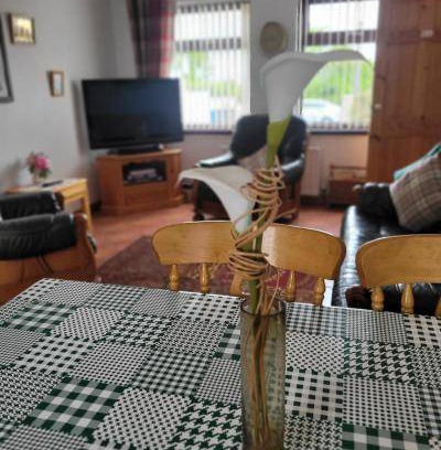 Larne House | 93 m² House ∙ 2 bedrooms ∙ 5 guests