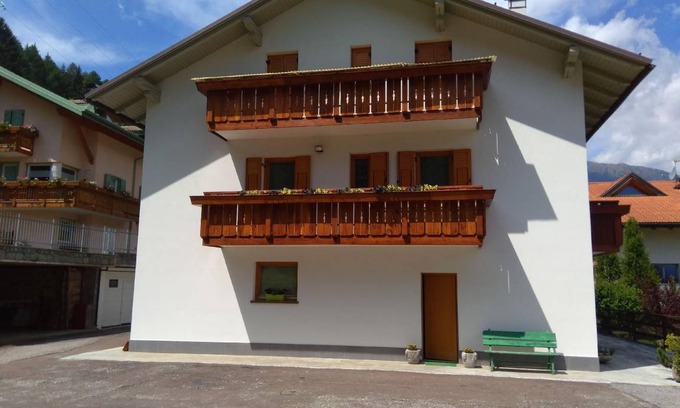 Pellizzano Apartment | 95 m² Apartment ∙ 4 bedrooms ∙ 8 guests