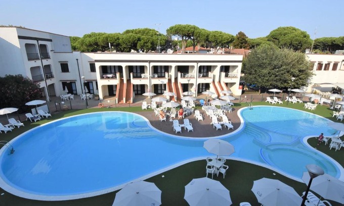 Lido di Spina Apartment | Apartment Michelangelo-1 by Interhome