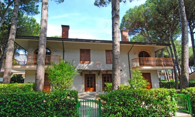 Lignano Riviera Apartment | Apartment Ofelia by Interhome