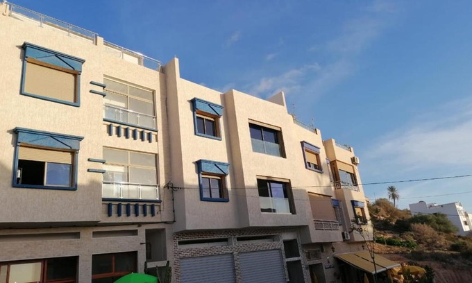 Tamrhakht Apartment | Appartement neuve bien équipée et placée à louer