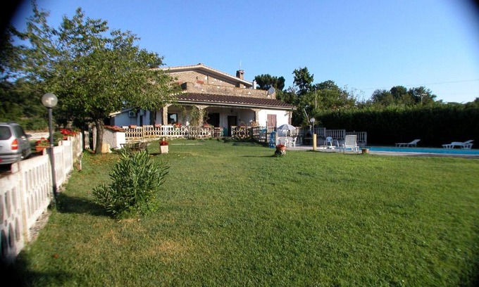 Nepi Bed & Breakfast | B e B Montegelato