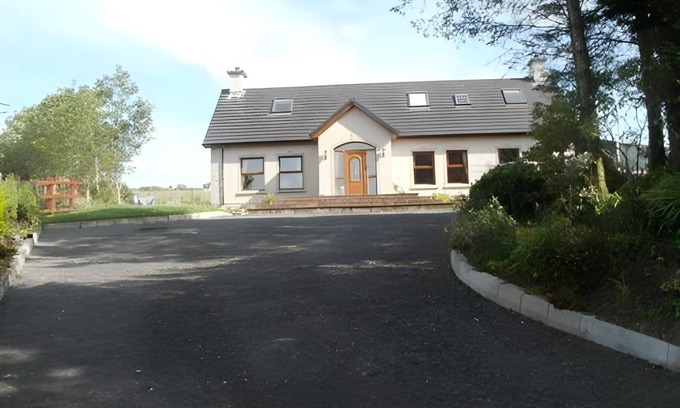 Ballycastle Bed & Breakfast | Bed and breakfast ∙ 4 guests