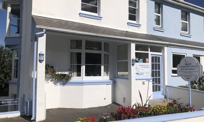 Roundham Bed & Breakfast | Bed and breakfast ∙ 4 guests