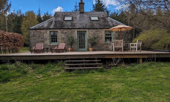 Jedburgh Cottage | Birkenside Cottage: stunning luxury cottage in heart of forestry reserve.
