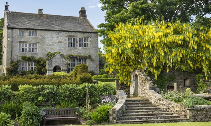 Appletreewick Cottage | Cabin ∙ 7 bedrooms ∙ 14 guests