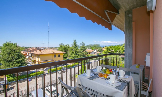Peschiera del Garda Apartment | Casa dei Quadri, Peschiera del Garda, Italy