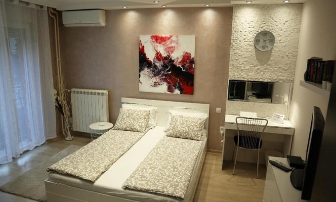 Stari Grad Apartment | City Garden Apartment