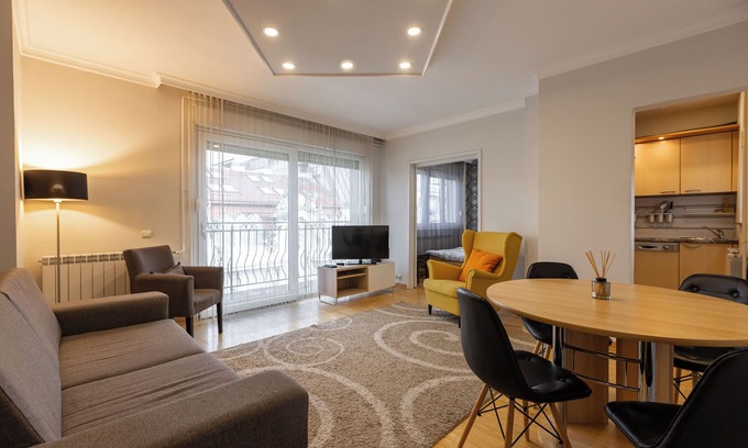 Stari Grad Apartment | City View Apartments