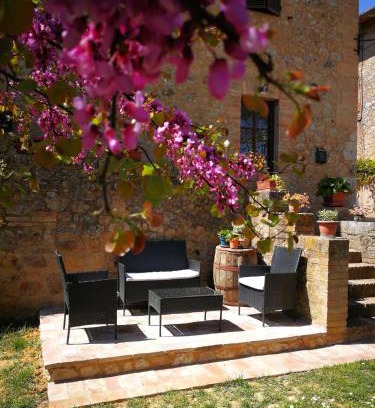 Sovicille Apartment | CLAUDIA VACANZA TOSCANA - Appartamento Nocciolo- 10 min da Siena