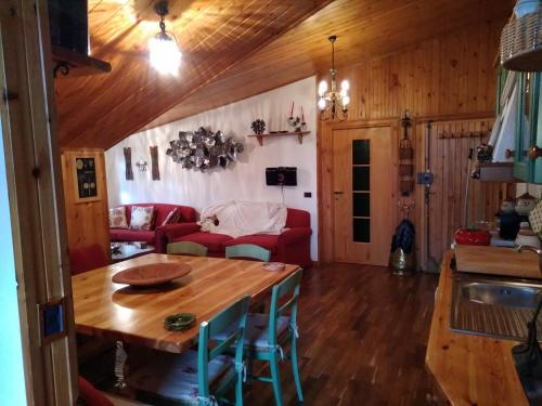 Pescocostanzo Apartment | Condominio Esagono
