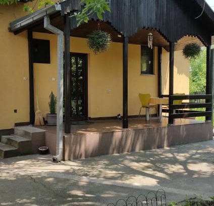 Kragujevac Apartment | DeYana house