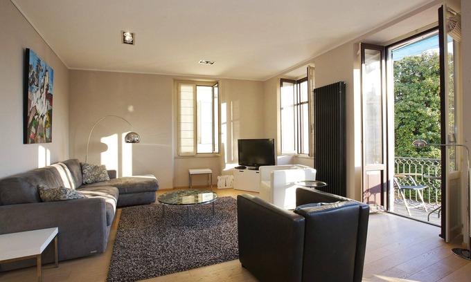 Verbania Apartment | Exclusive 3-room apartment (about 140 m²) with a fantastic view of the lake