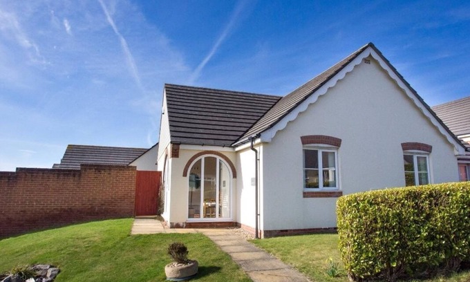 Woolacombe House | FAIRWAYS, family friendly, with a garden in Woolacombe